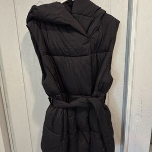 GAP Water Repellent Black Vest